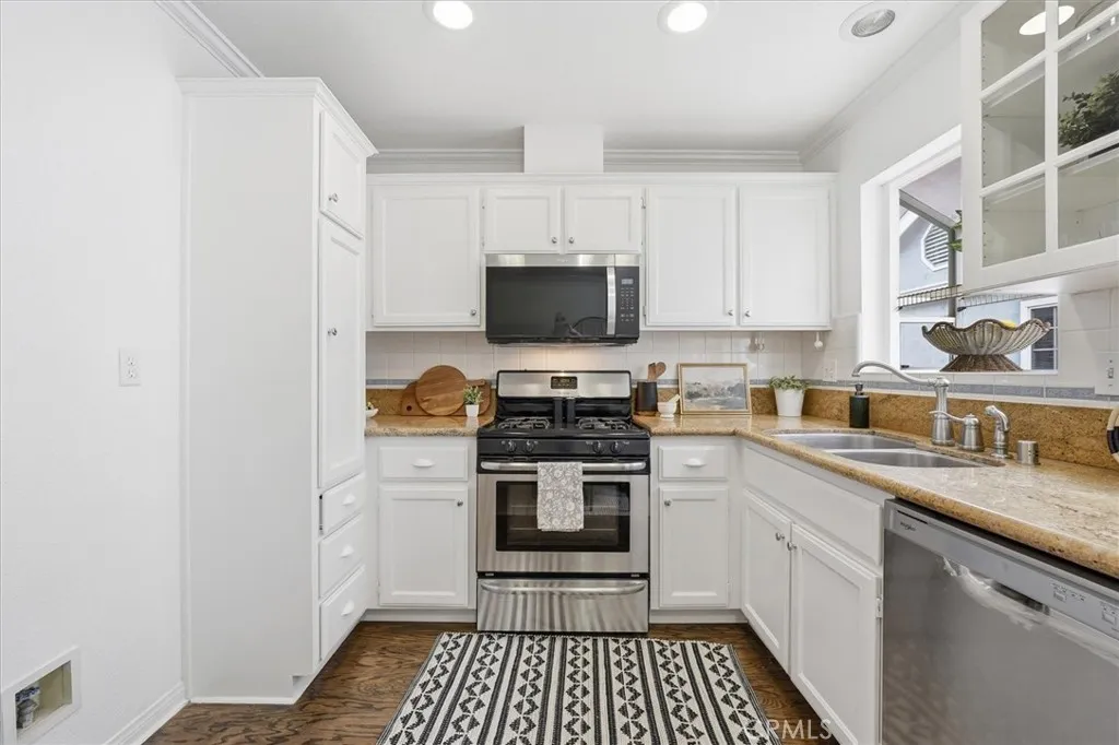 1534 Marcelina D, Torrance, California 90501 home-pic-6